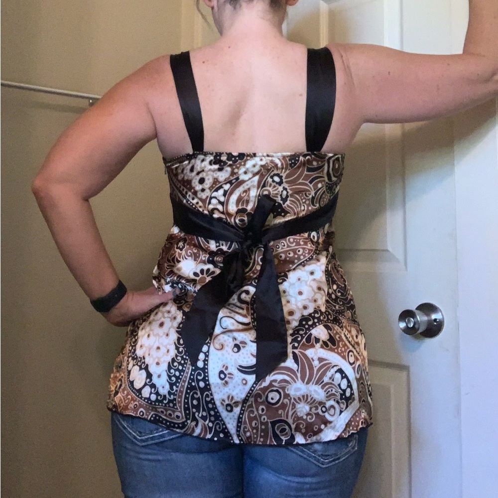 Cute silky top